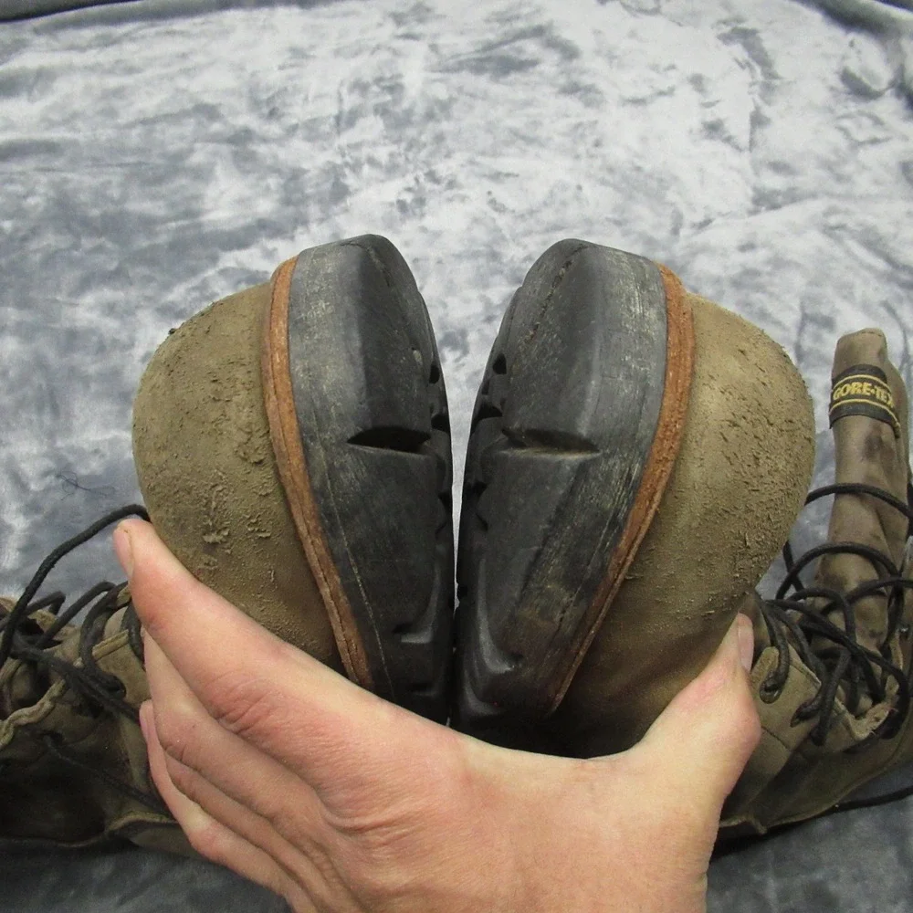 Red Wing Logger Boots Mens 11 Waterproof Gore‎ Tex Work Steel Toe USA 2292 RARE